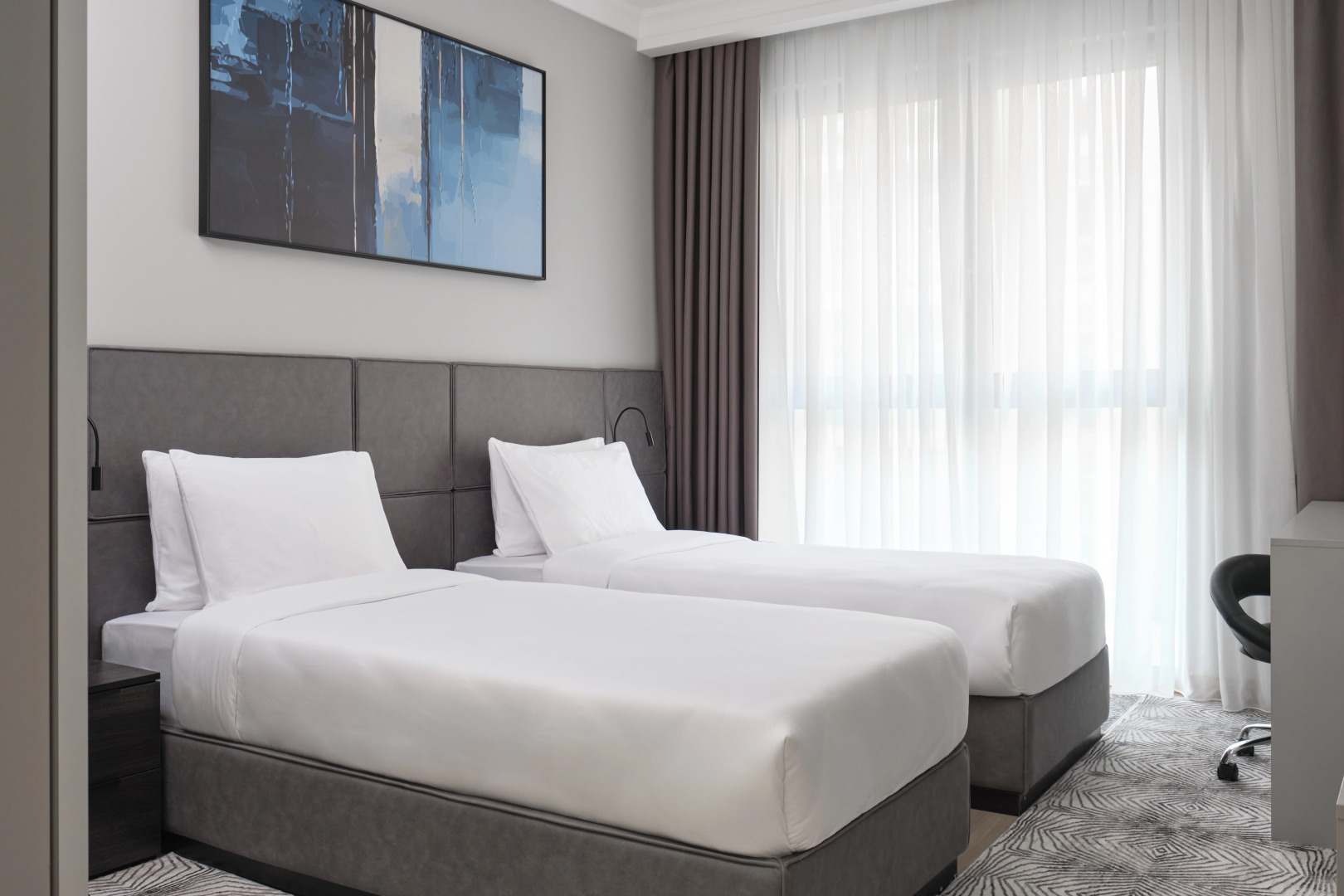 Апарт-отель Stylo Residences & Suites