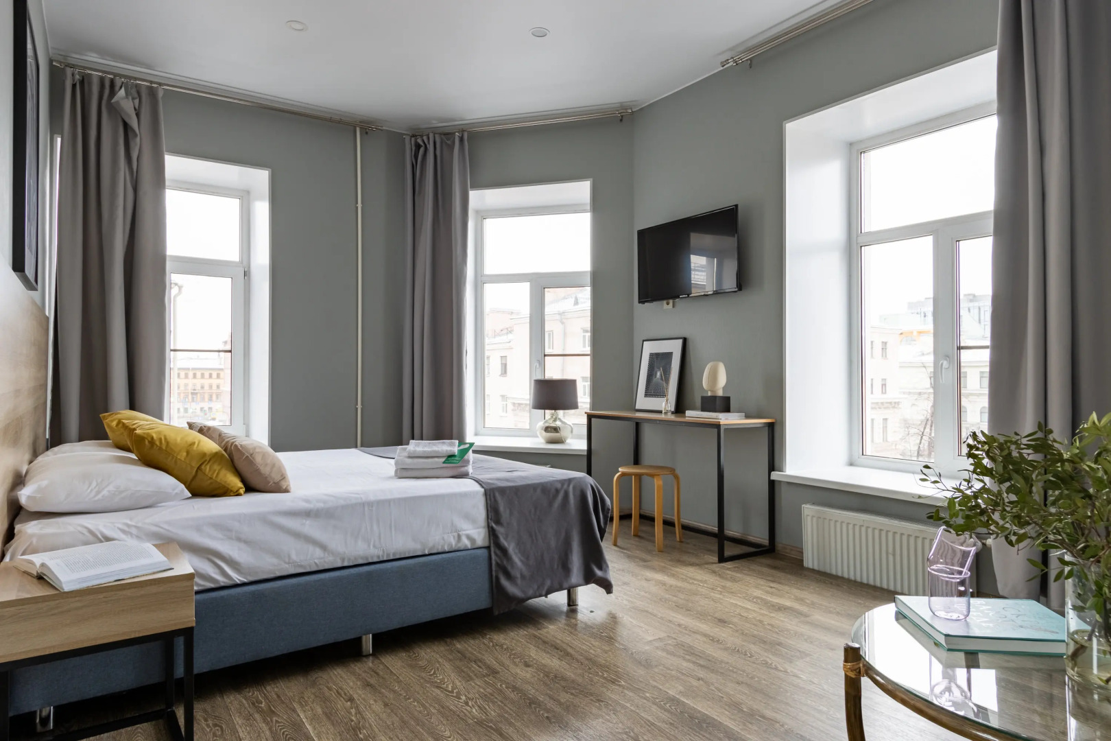 Отель Номера на Невском 111