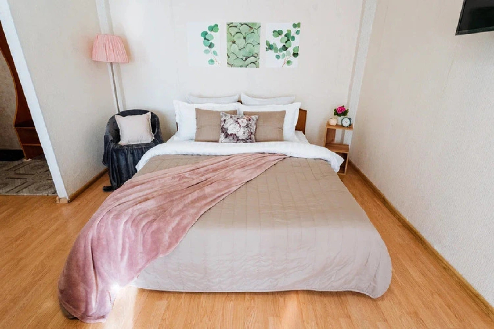 Квартира вблизи медцентров на Пр. Октября 64/1