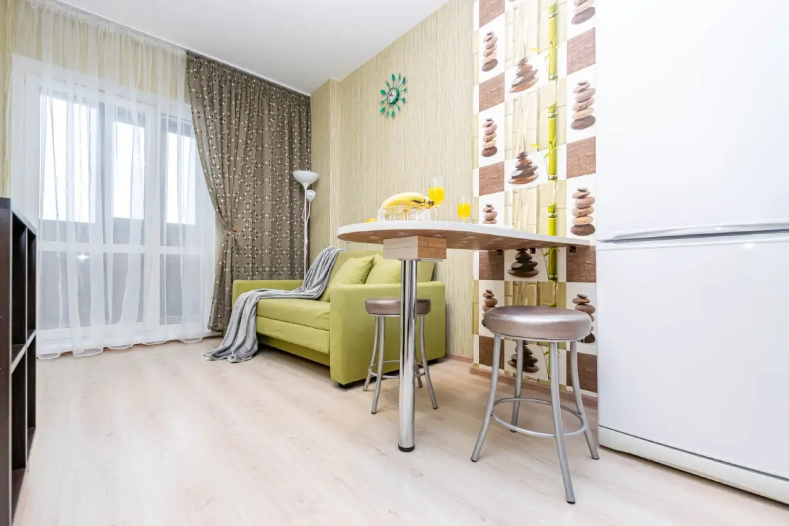 Апартаменты Cosmos Apart на Революции 48 Б (2)