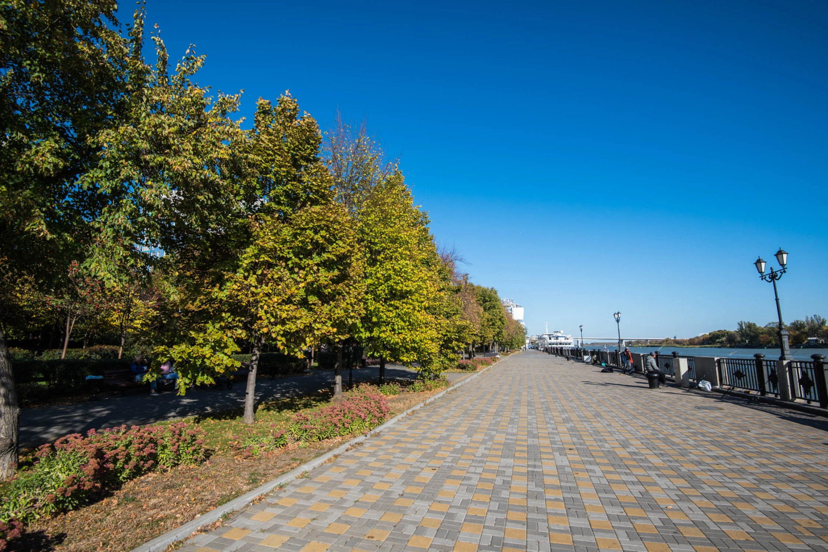 Апартаменты Дом у Дона Двухкомнатные с видом на Дон (12 этаж)