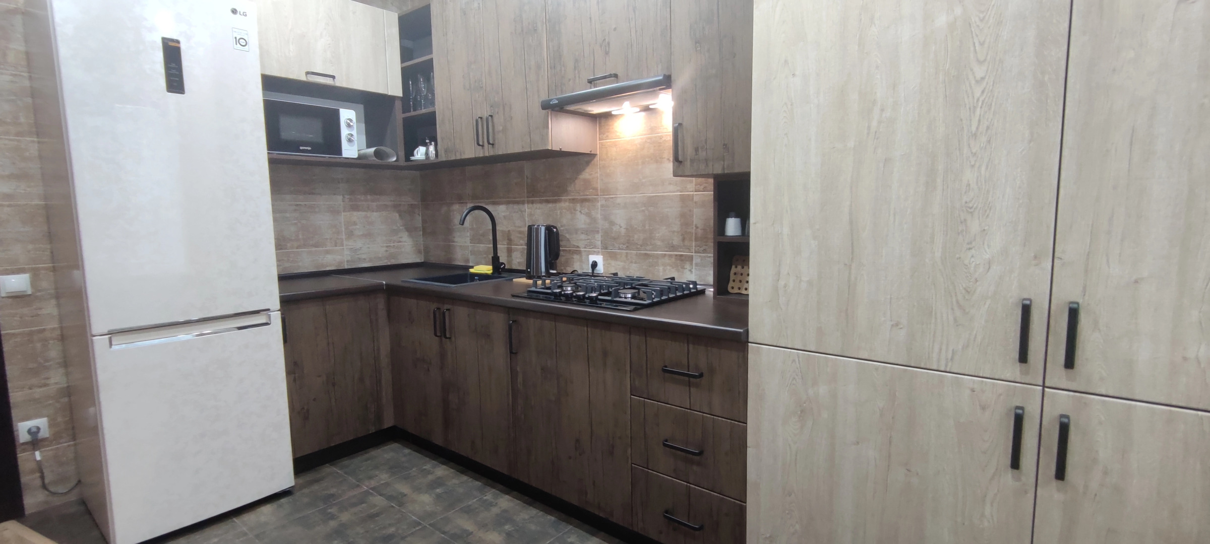 Квартира Двухкомнатная Apart Family