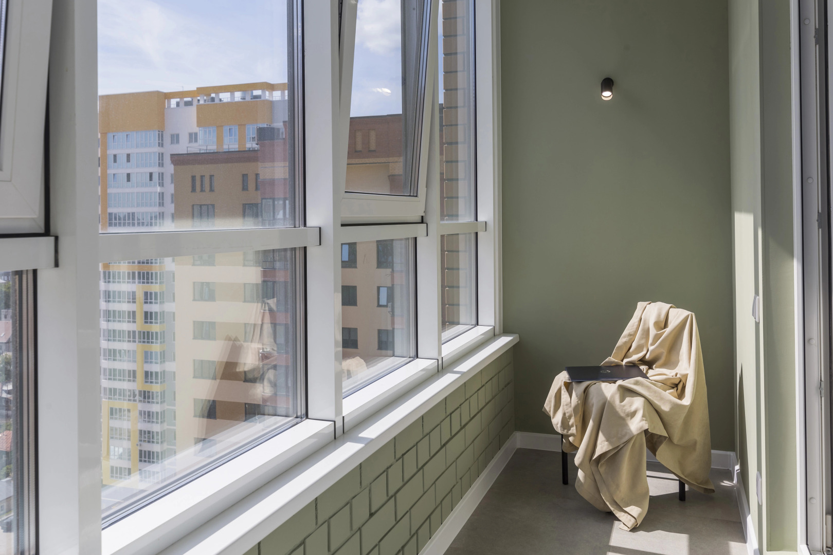 Апартаменты с «Иголочки»! Песчаная 171