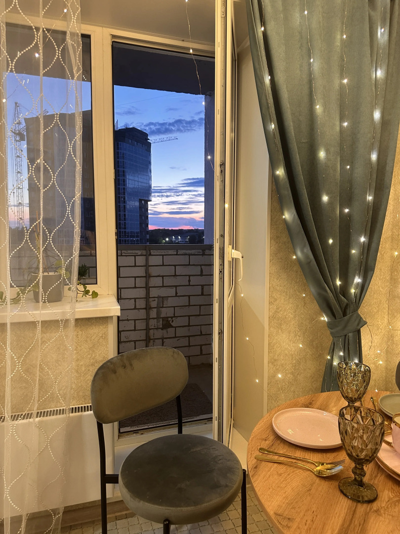 Апартаменты 2 комнатная квартира на Мира 9В