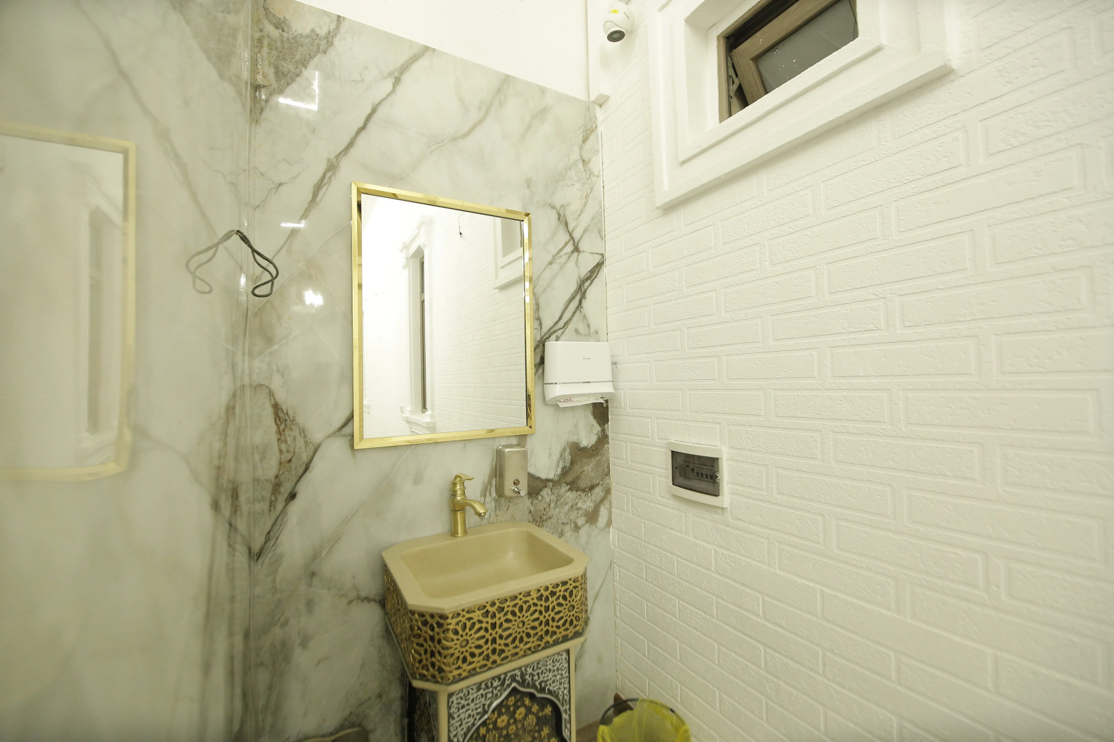 Отель Zehra Premium