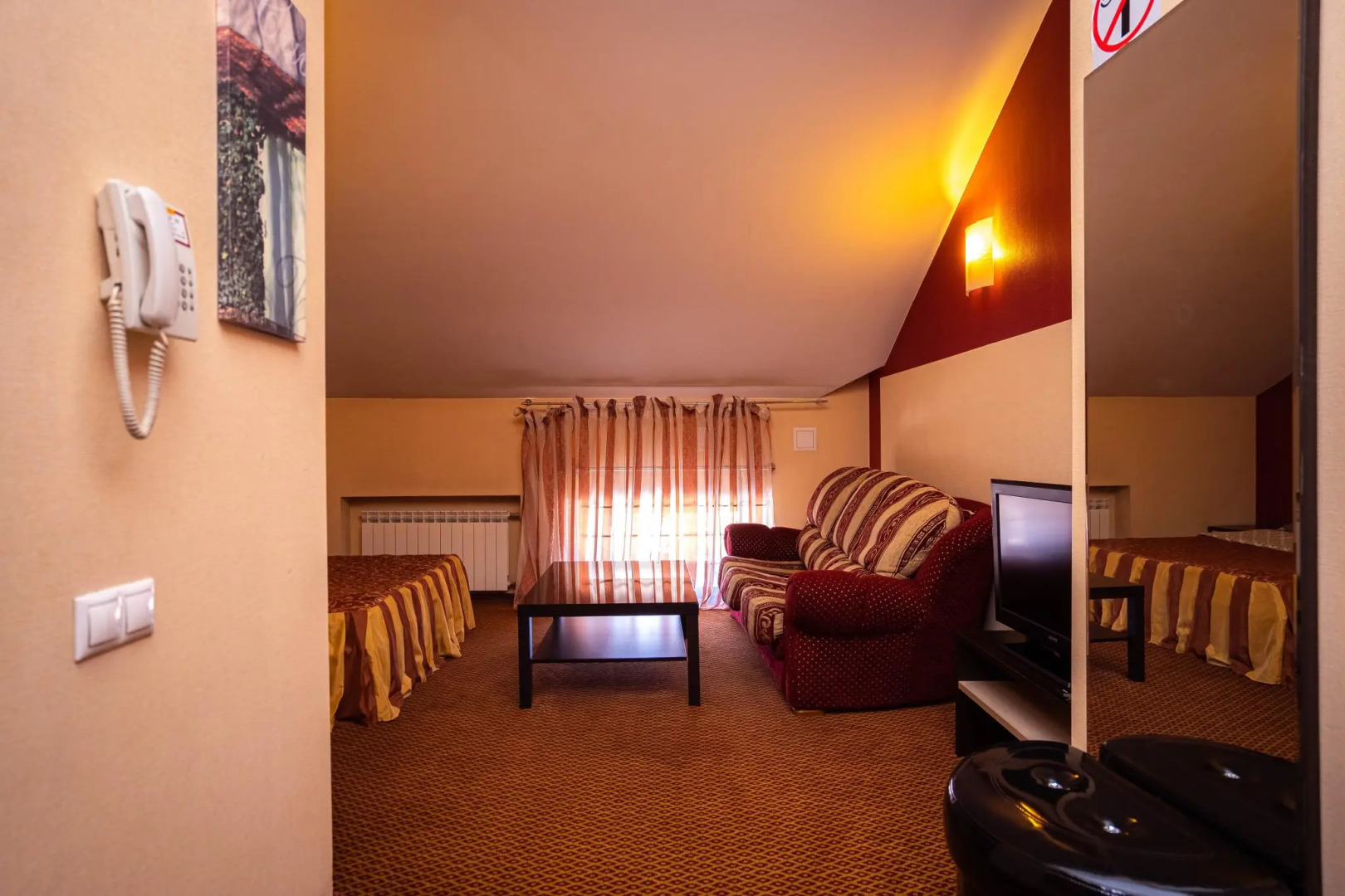 Отель Саврасовская