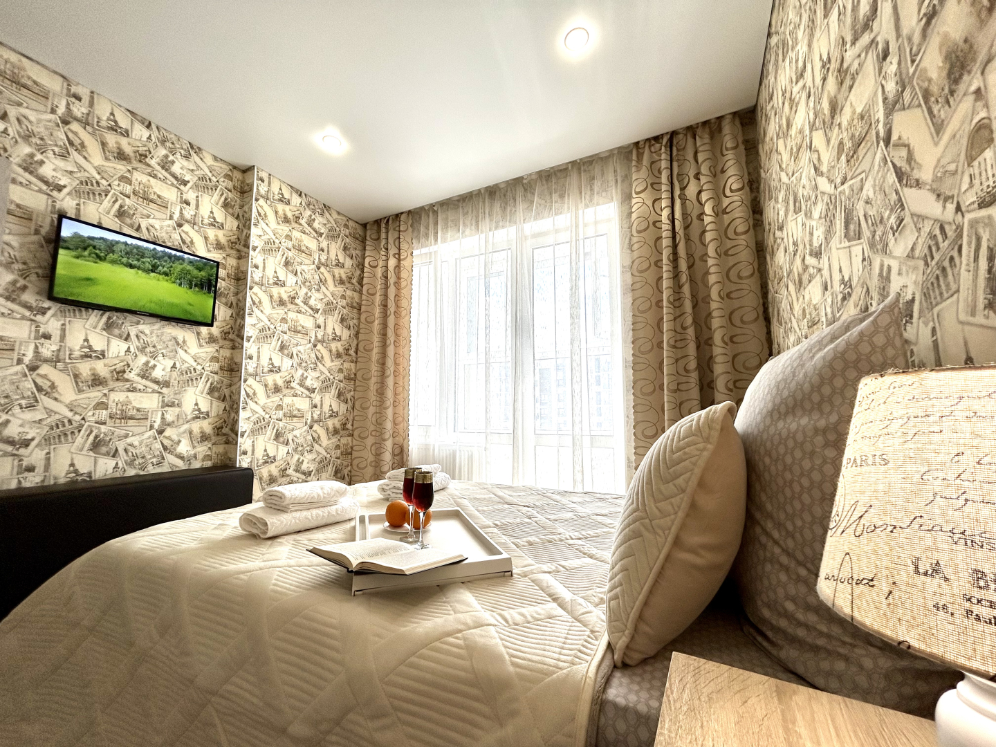 Апартаменты FSF Двухкомнатные (24 этаж) с Кофемашиной и Массажером