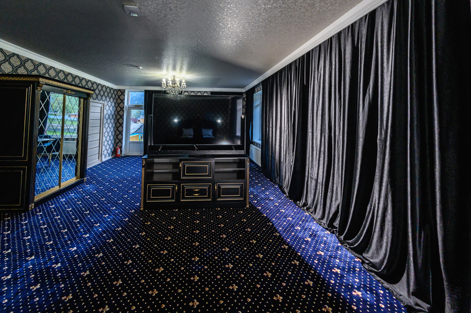 Вилла Алёлина хата