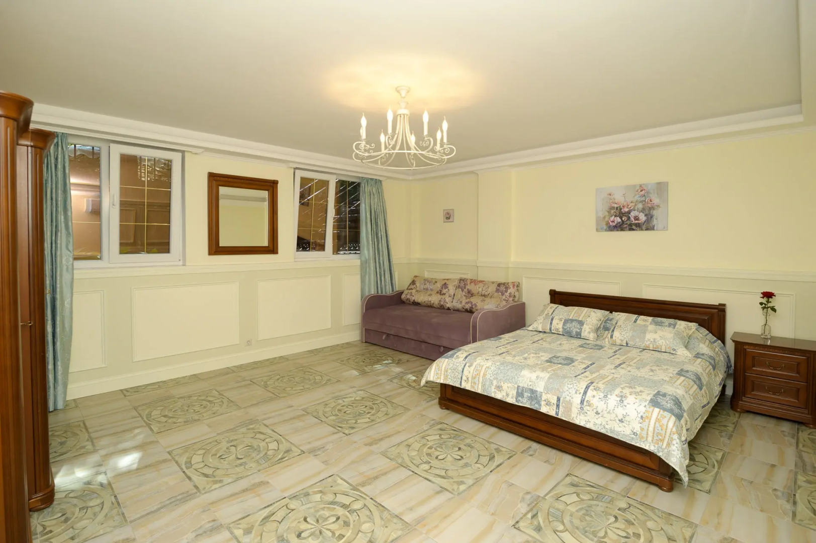 Апартаменты на улице Чехова Сердце Ялты