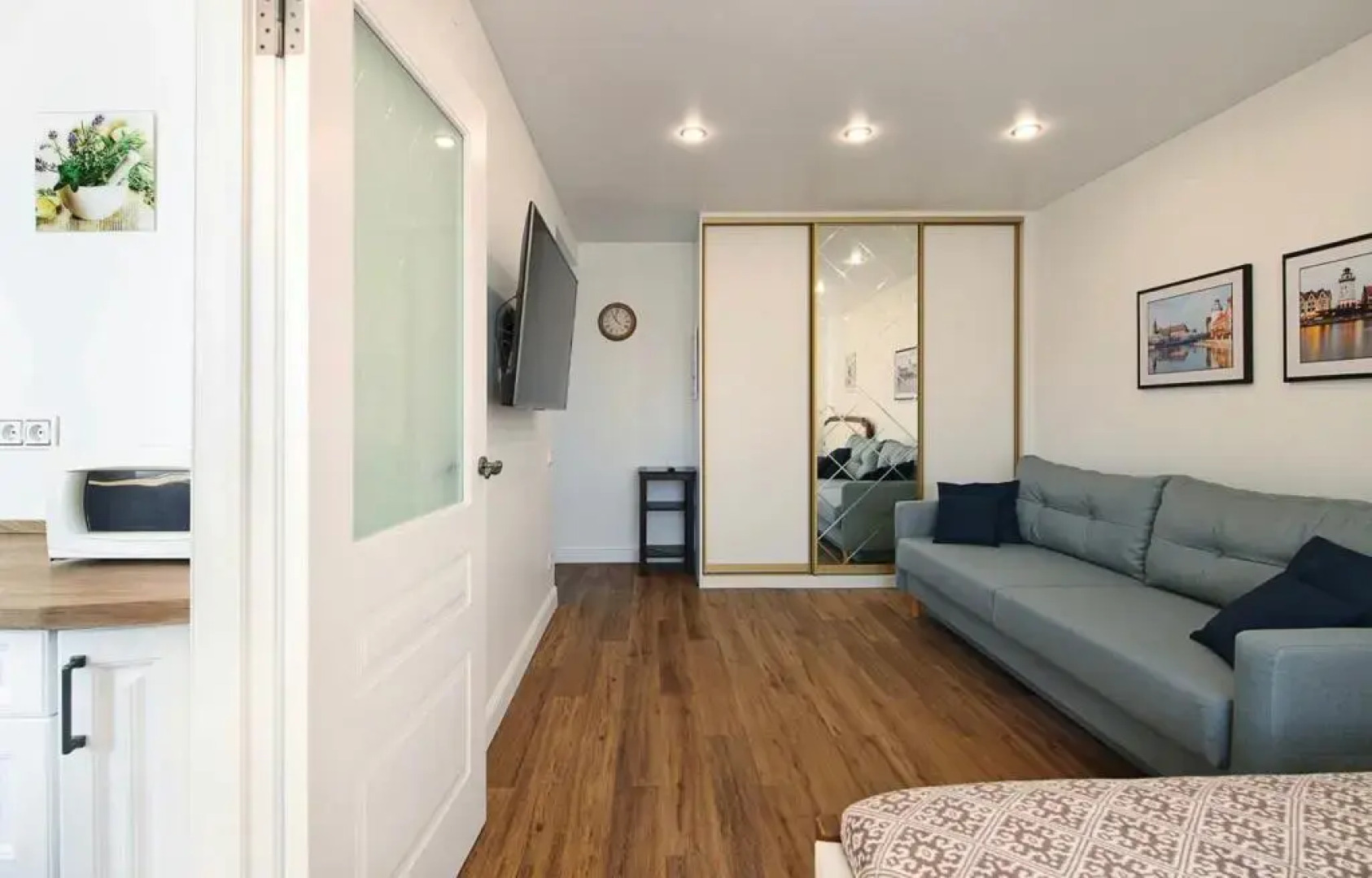 Апартаменты рядом с Кафедральным