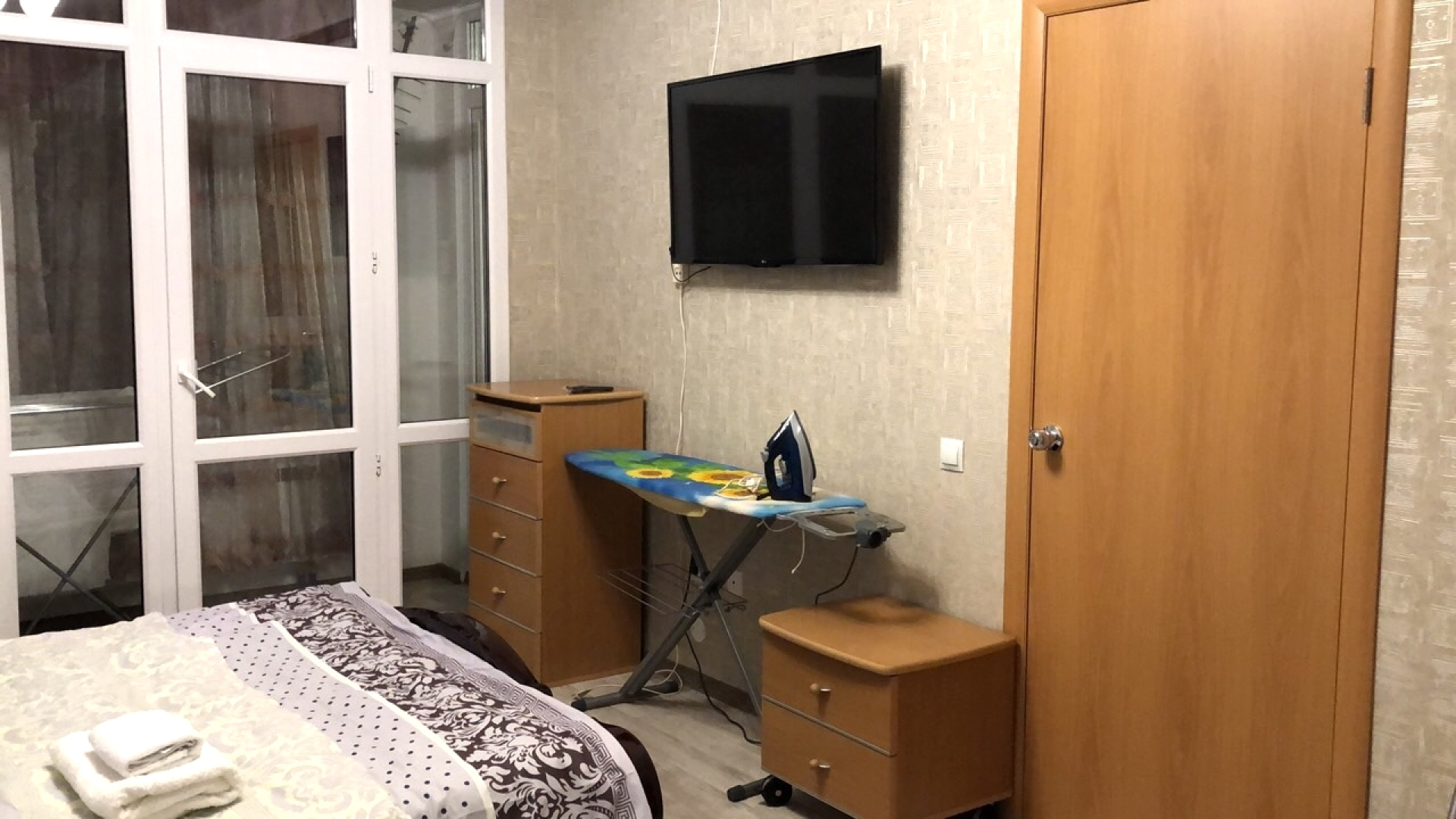 Апартаменты «МИР» мкр. Энтузиастов, д. 7