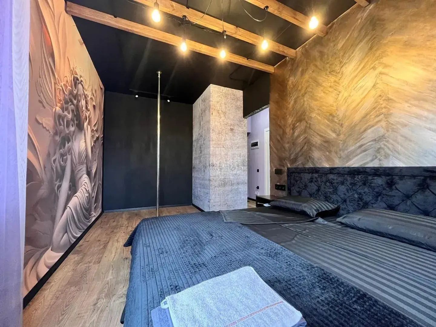 Квартира Стильная однушка с пилоном. Швейцария, Океанис, спортбаза Новинки