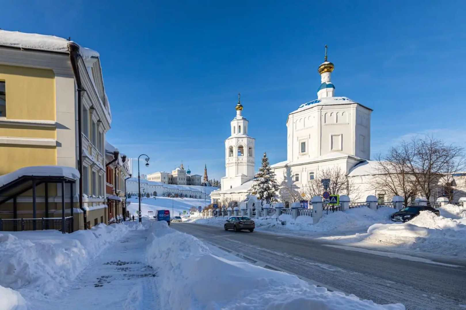 Апартаменты премиум Red Apartments 4-ех местные