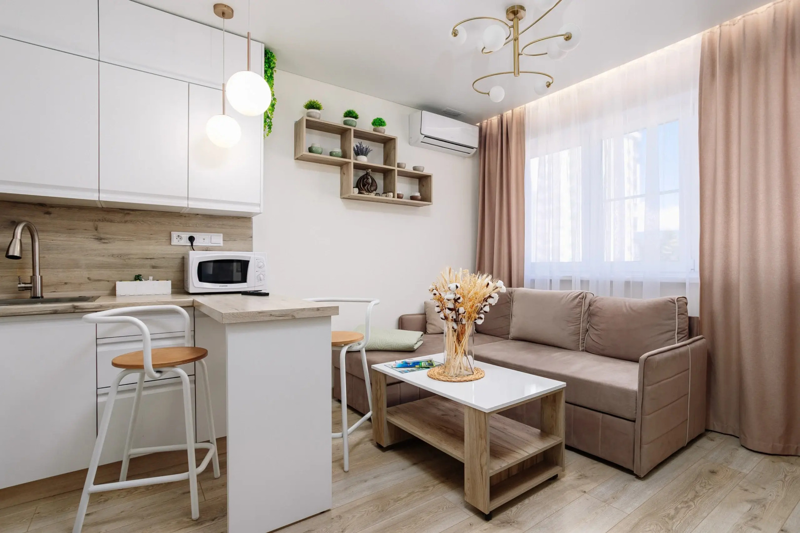 Апартаменты 107 Море Апартаментов в ЖК Фрукты