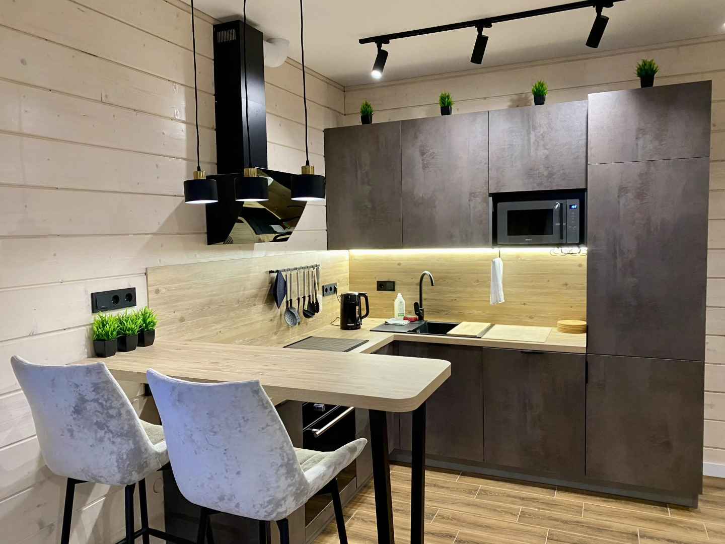 Частный дом Взорви Вельвет