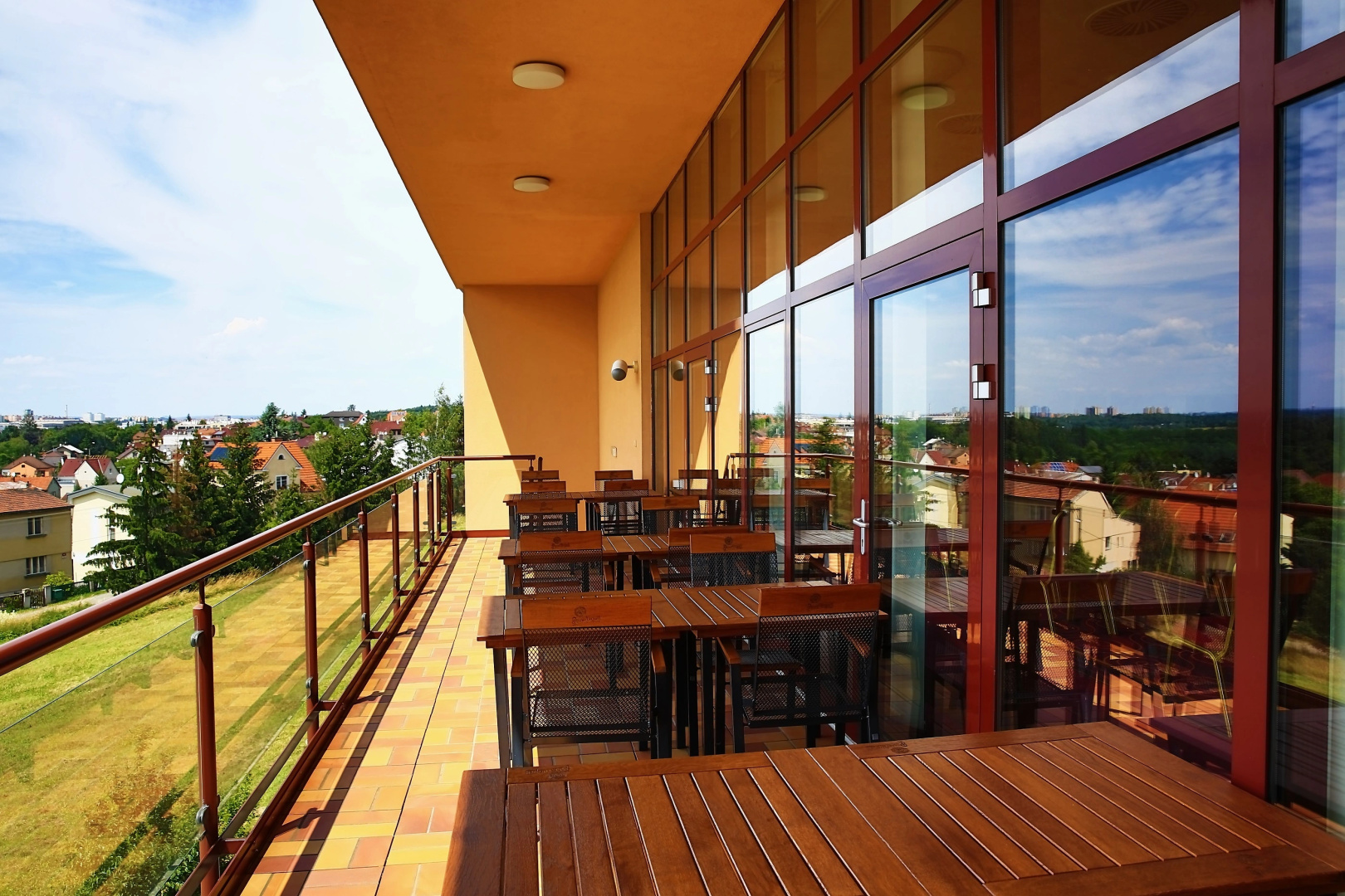 Отель PRIMAVERA Hotel & Congress centre