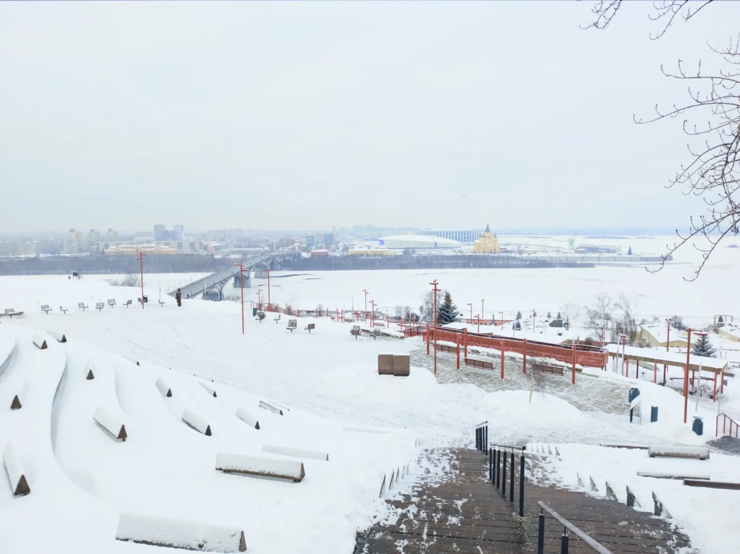 Квартира Светлая и уютная квартира с ламповой атмосферой и видом на закат