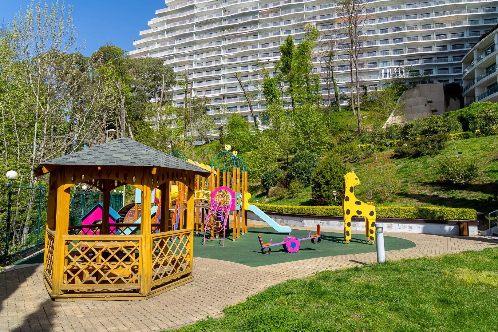 Апартаменты Студия с видом на море в апарт-отеле Актер Гэлакси