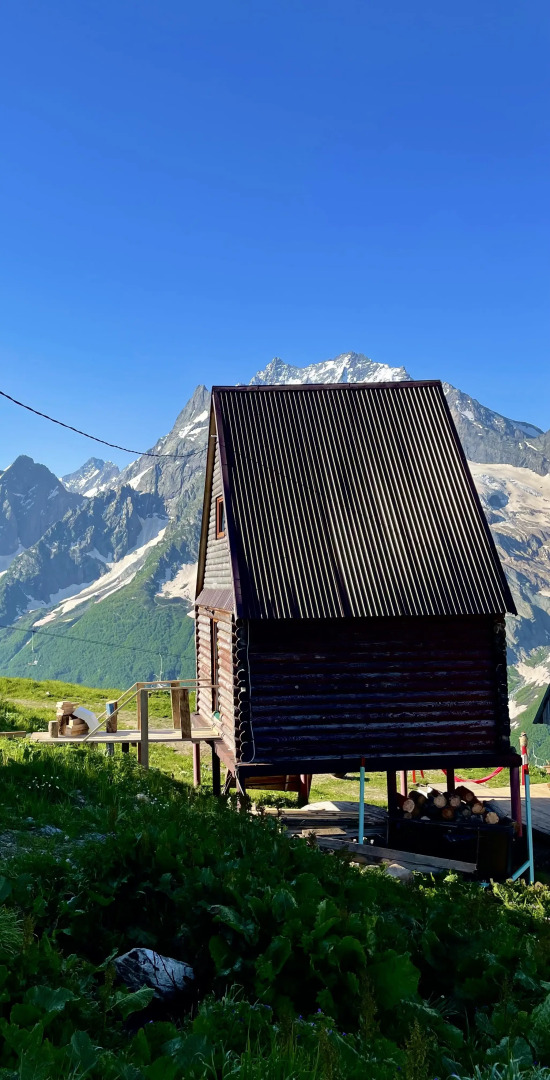 Частный дом Домик в горах