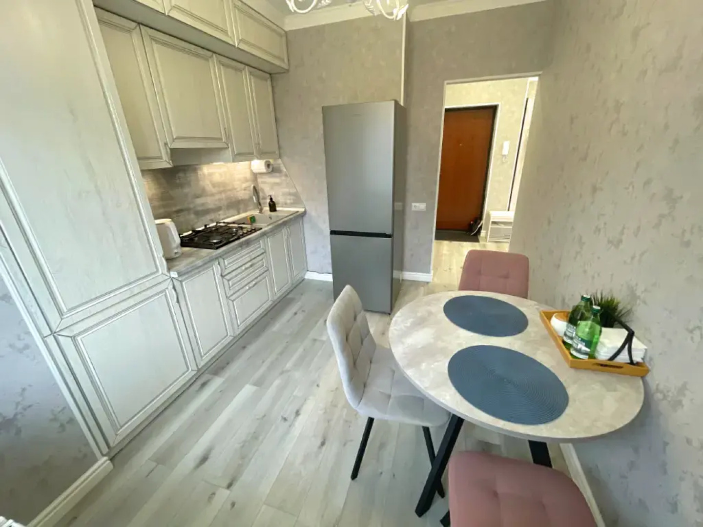 Квартира в центре Пятигорска с видом на гору Бештау и парк Кирова