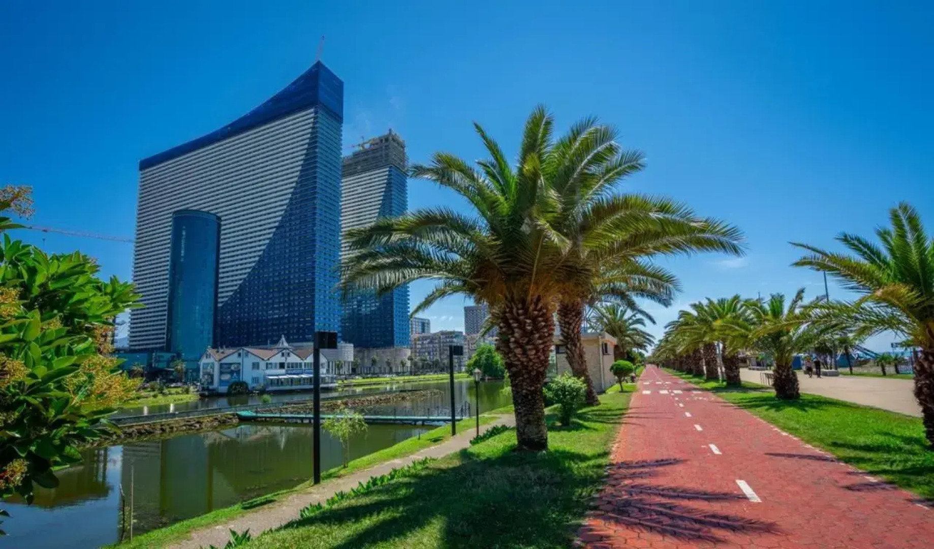 Апартаменты Орби Сити блок С