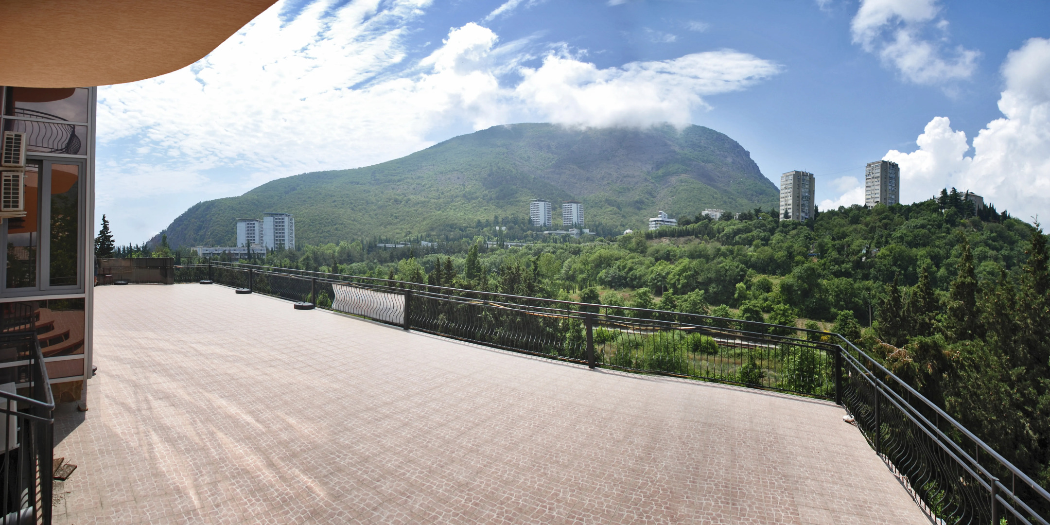 Flamingo Hotel Partenit