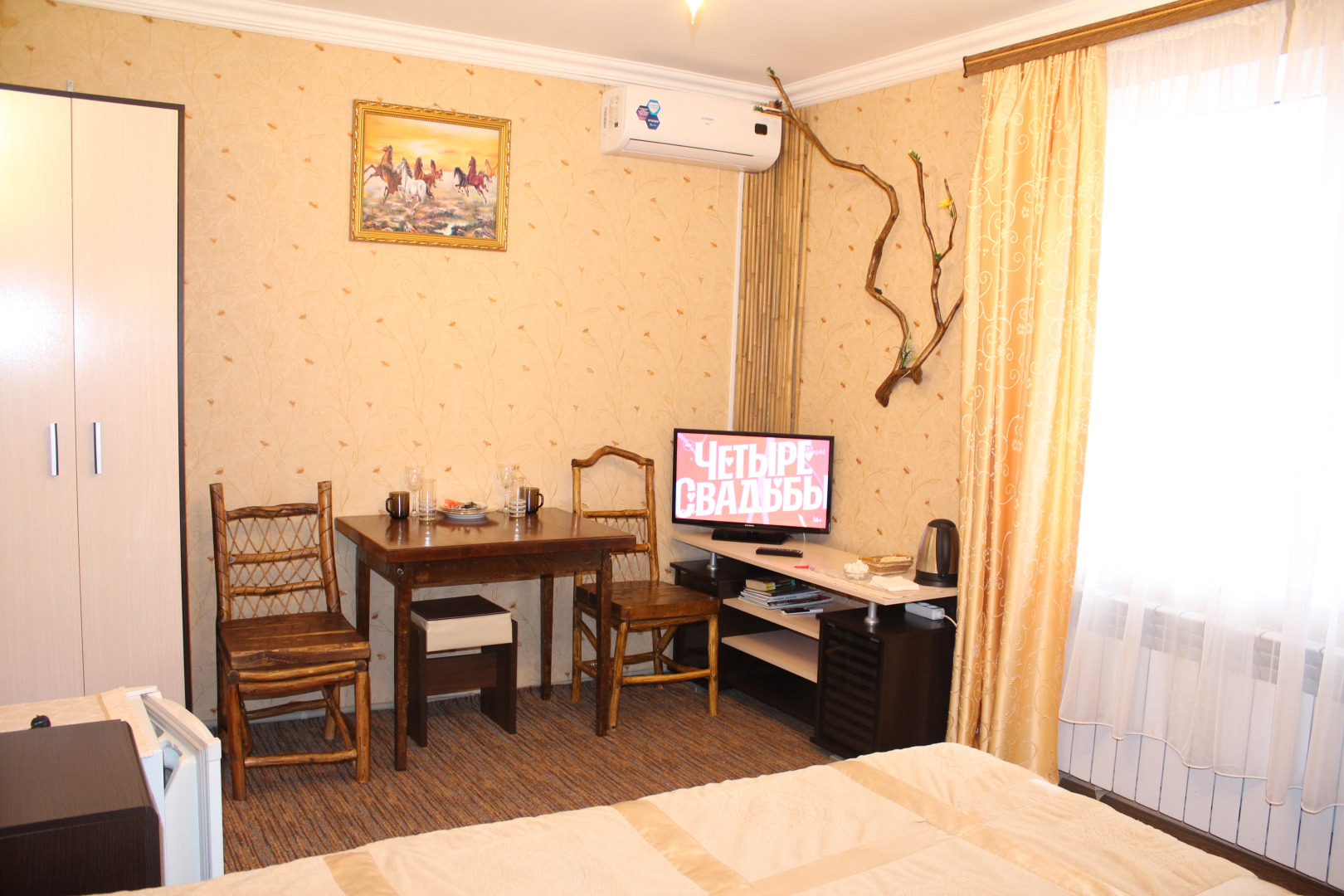 Меблированные комнаты У Друзей