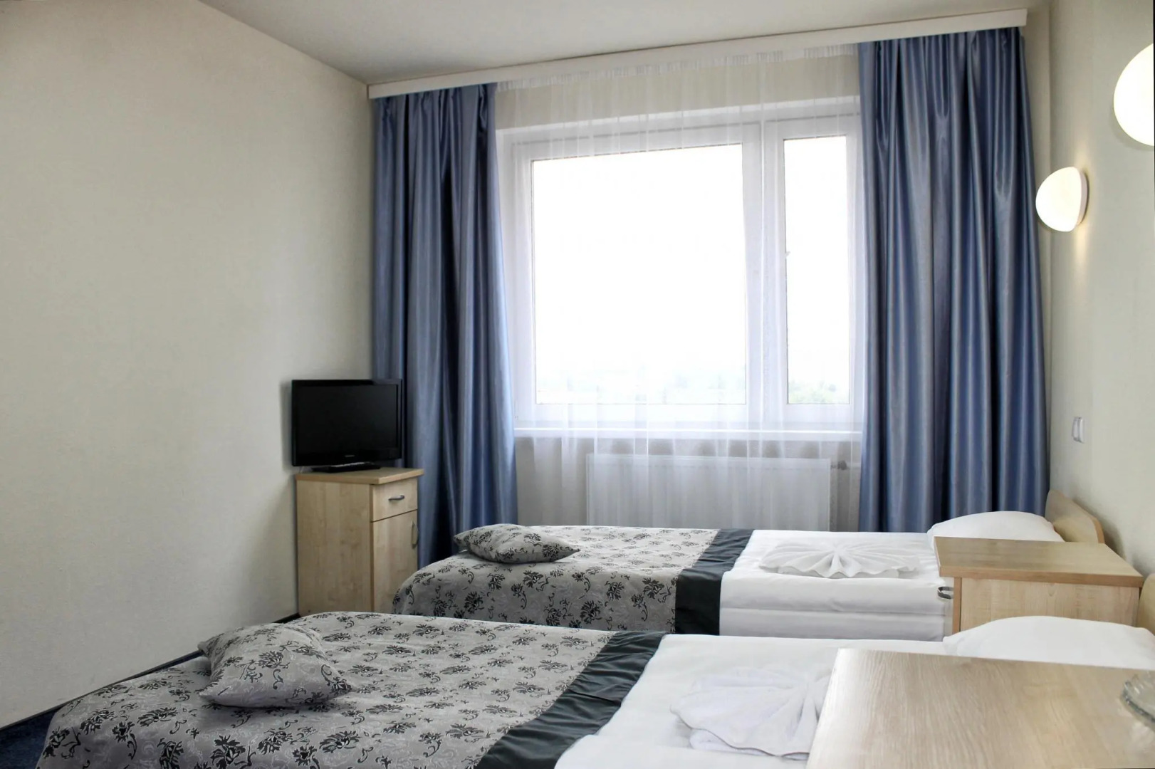 Отель Ист Тайм TGB