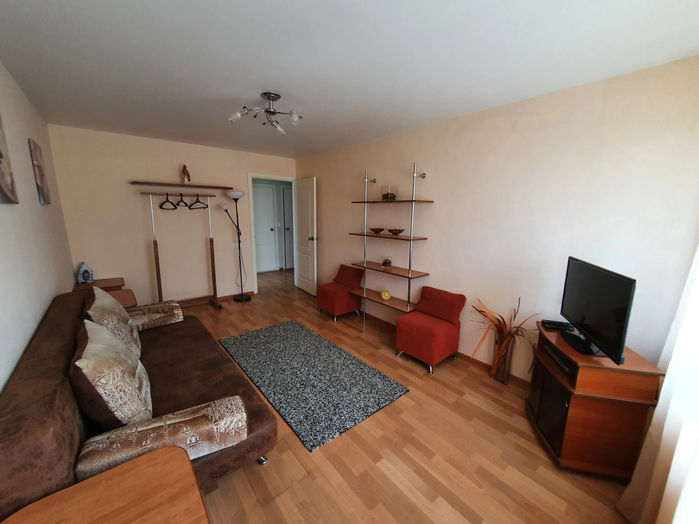 Апартаменты Карла Маркса 76-42