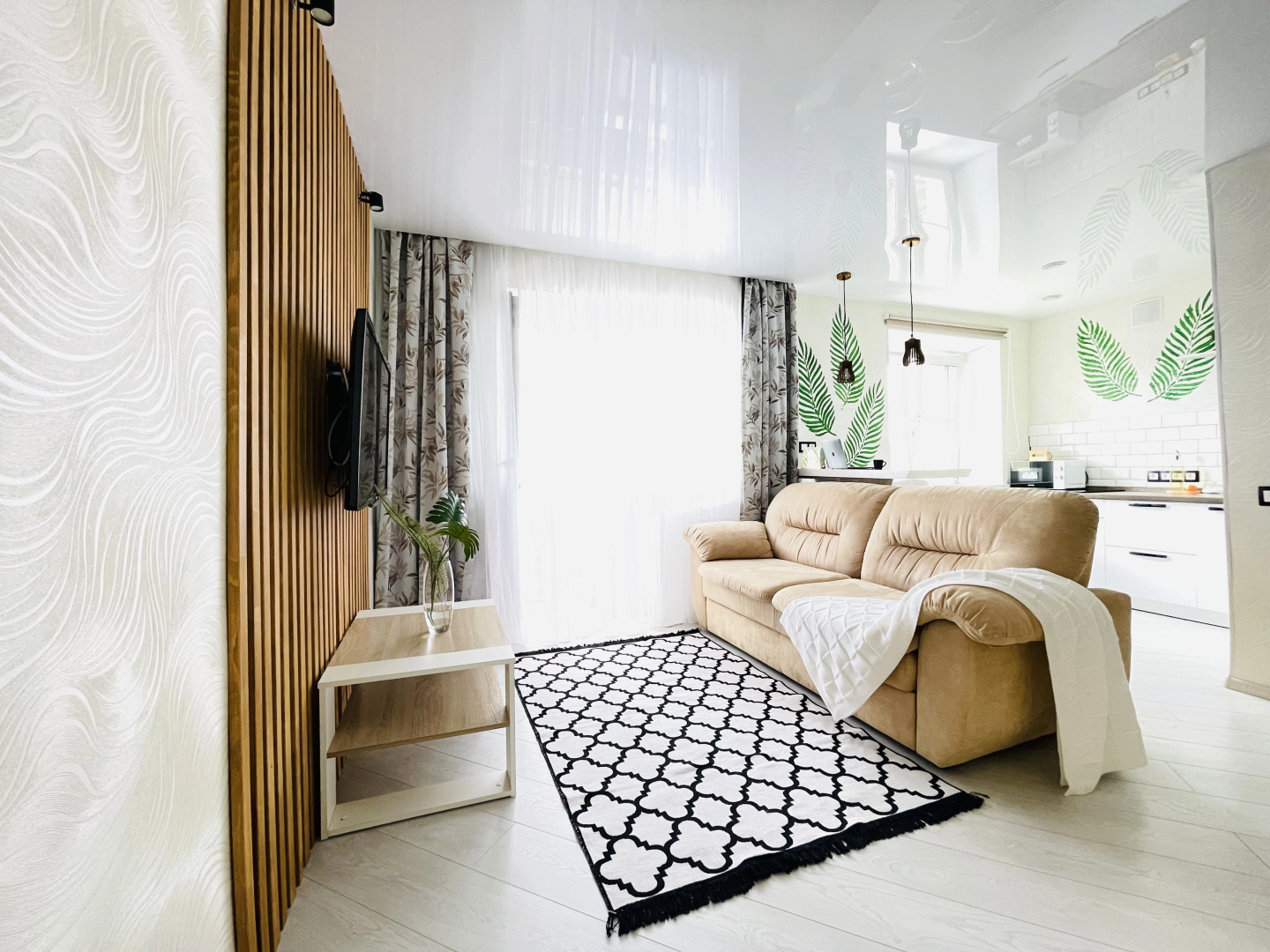 Апартаменты Тропическая Студия