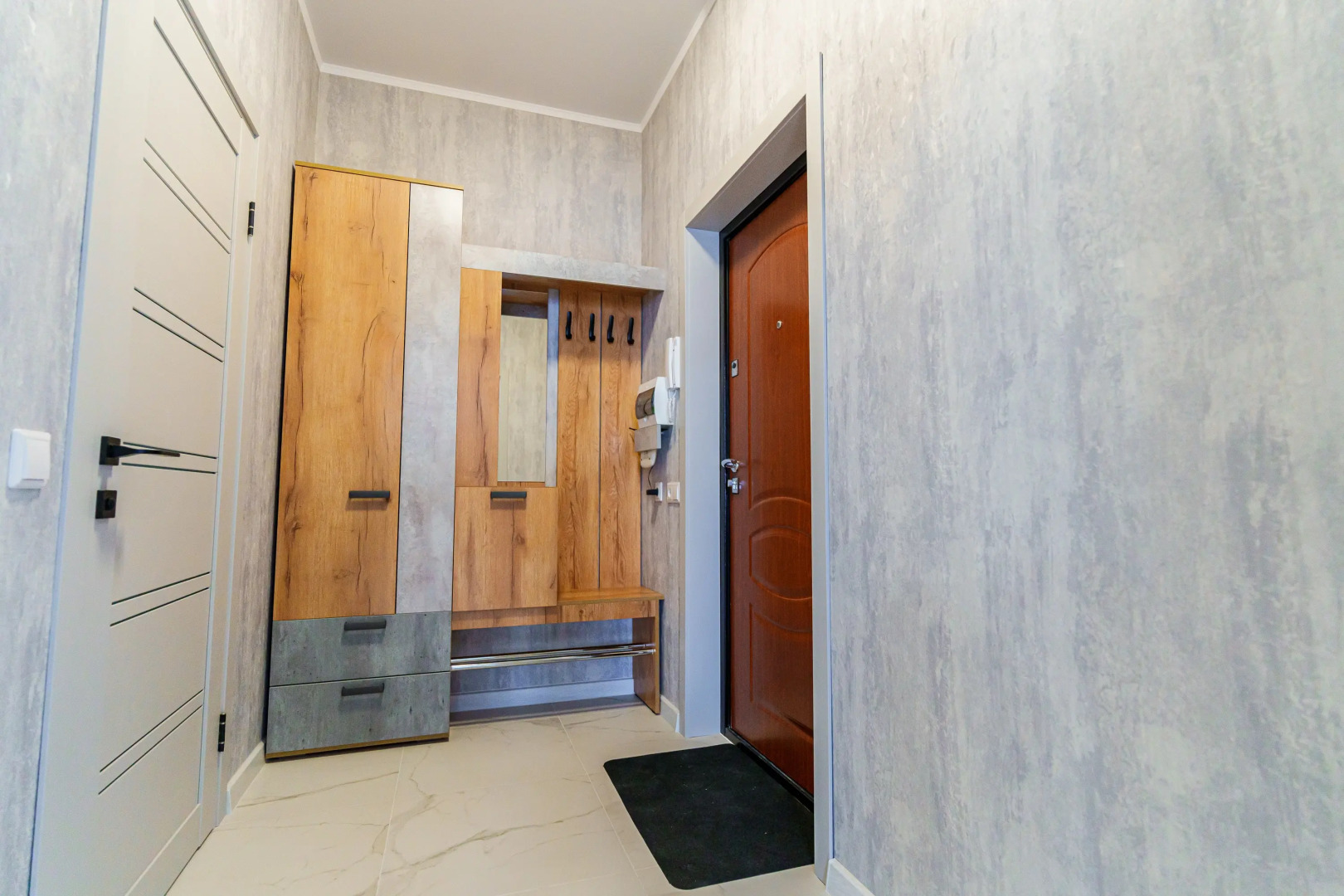 Апартаменты в центре Новороссийска от LetoApart 1