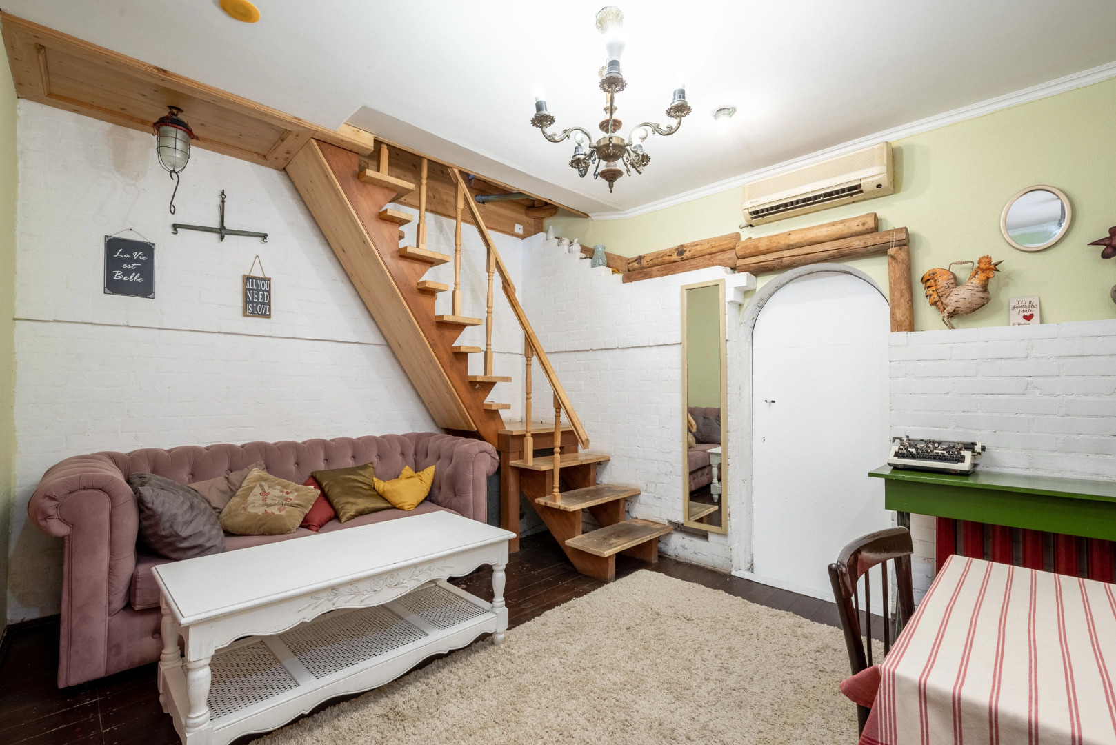 Апартаменты Место под солнцем 10