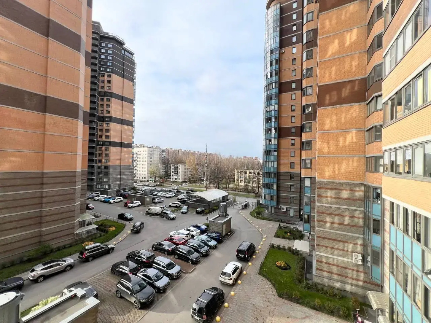 Квартира Всё важное рядом! Метро, ТЦ, больница им. РР.Вредена