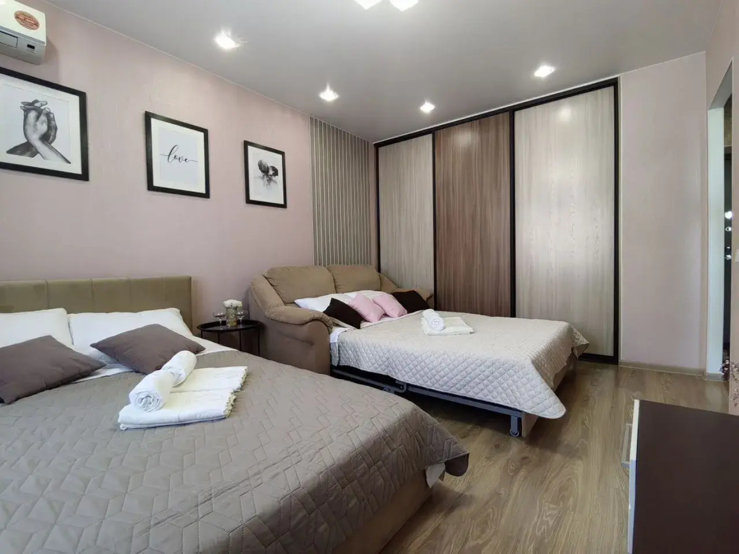 Квартира рядом c цeнтpoм гopода