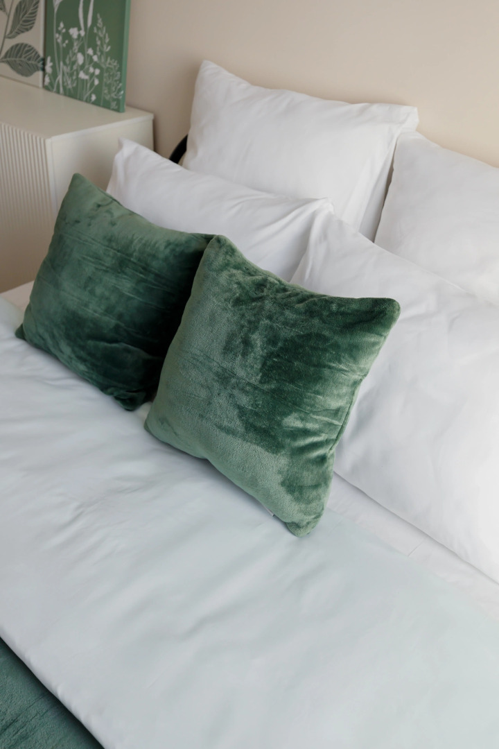 Квартира Уютная в центре города с видом на аэропорт