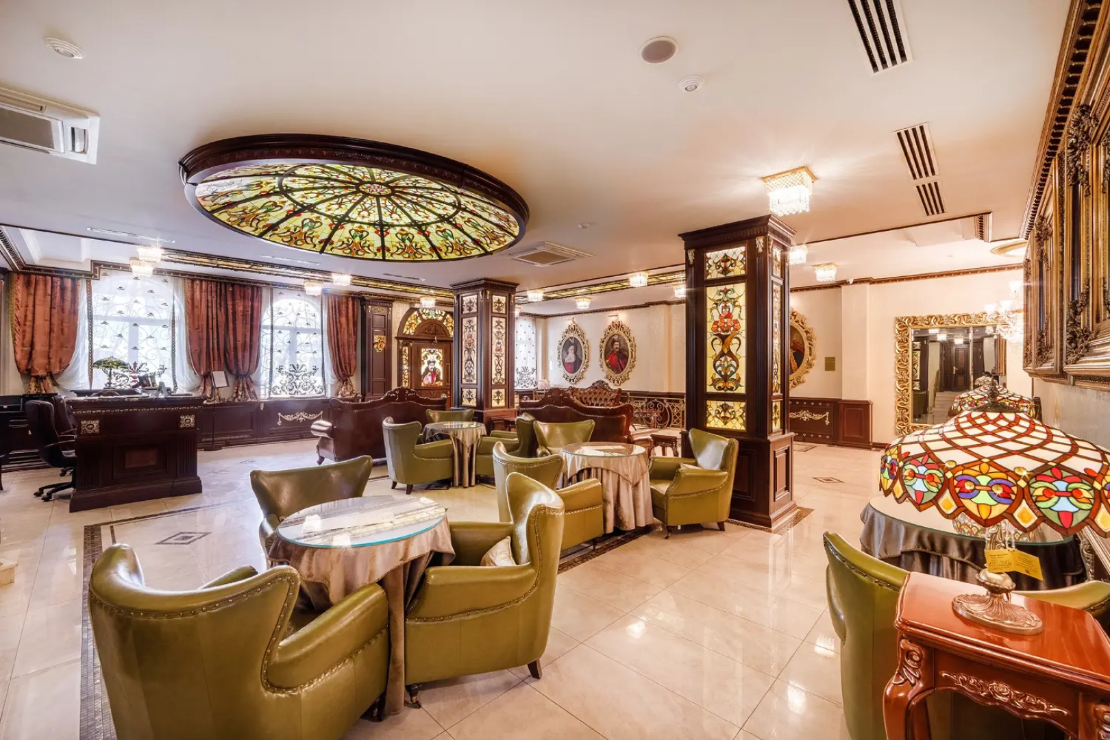 Отель Династия