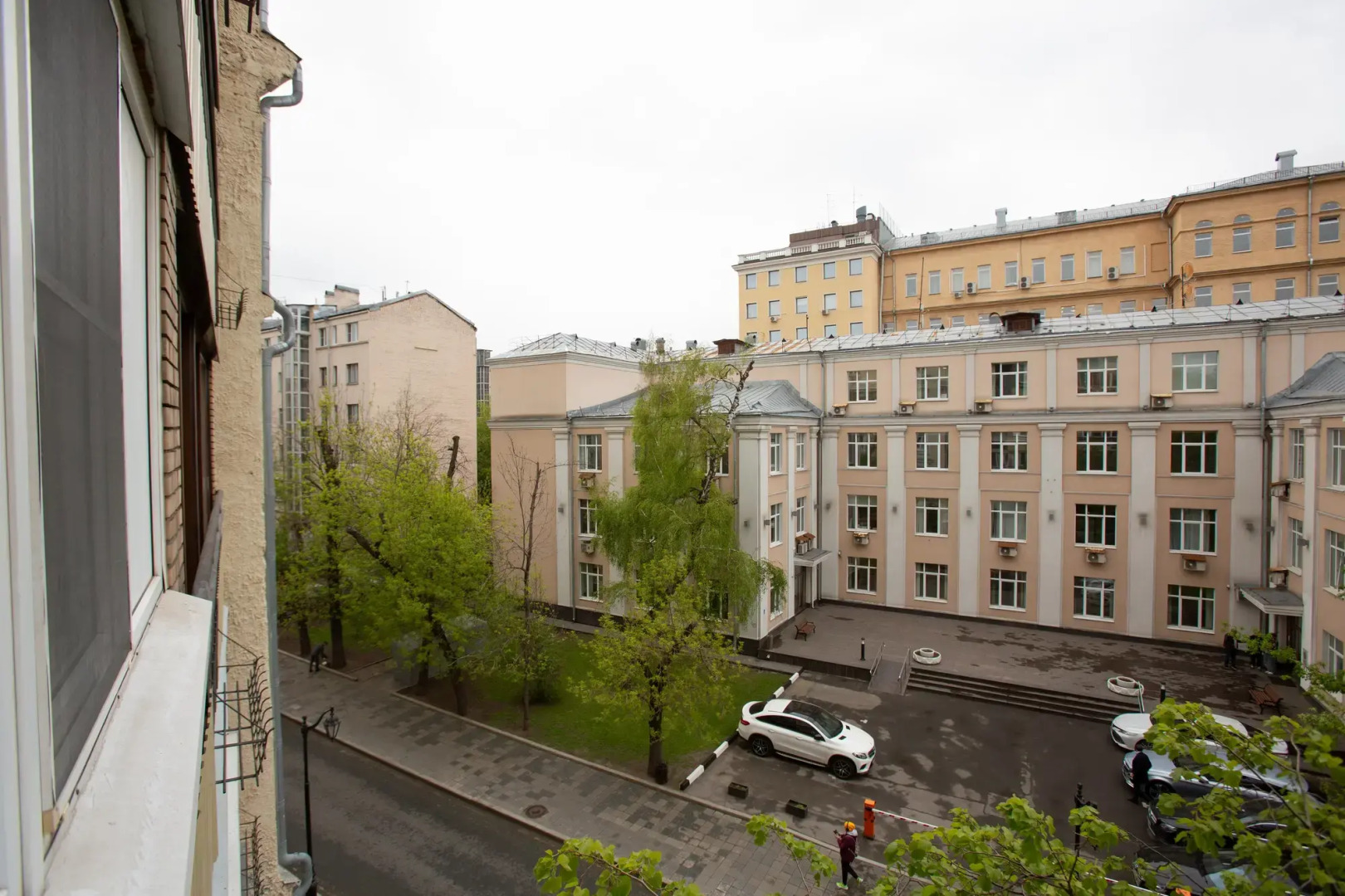 Квартира на Бронной у Патриарших Прудов