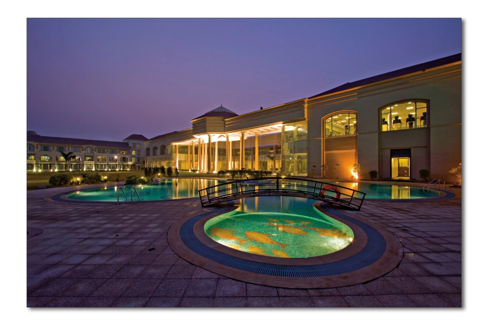 Отель Cabbana Resort & Spa