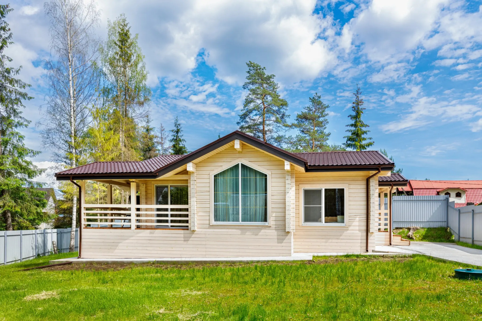 Частный дом Solar house 1