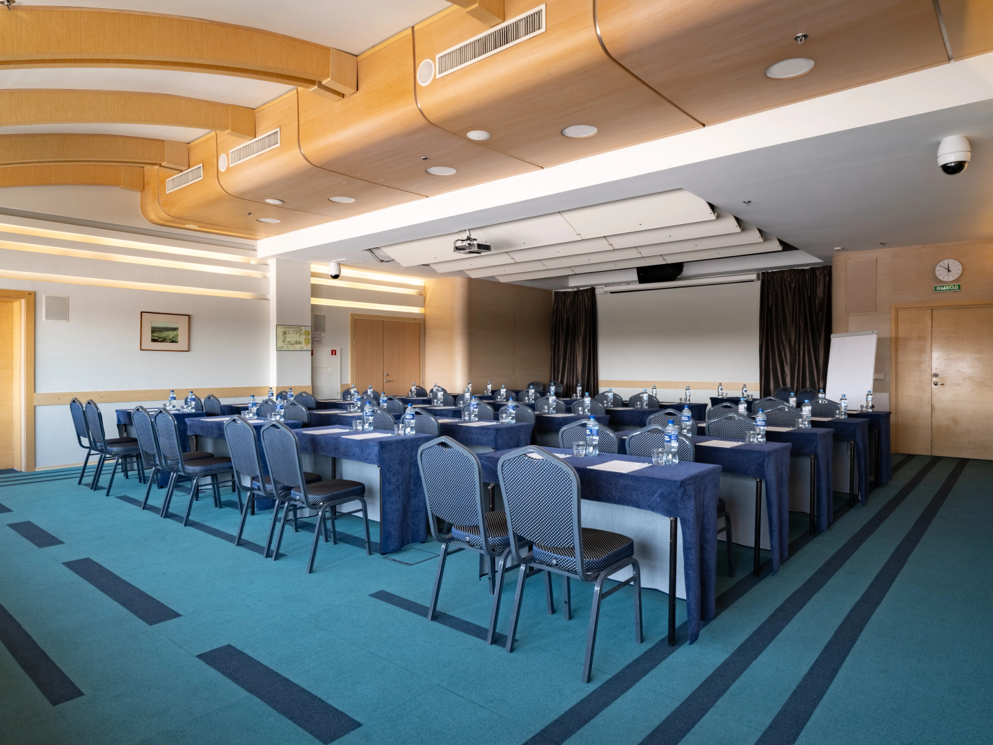 Отель Амбассадор