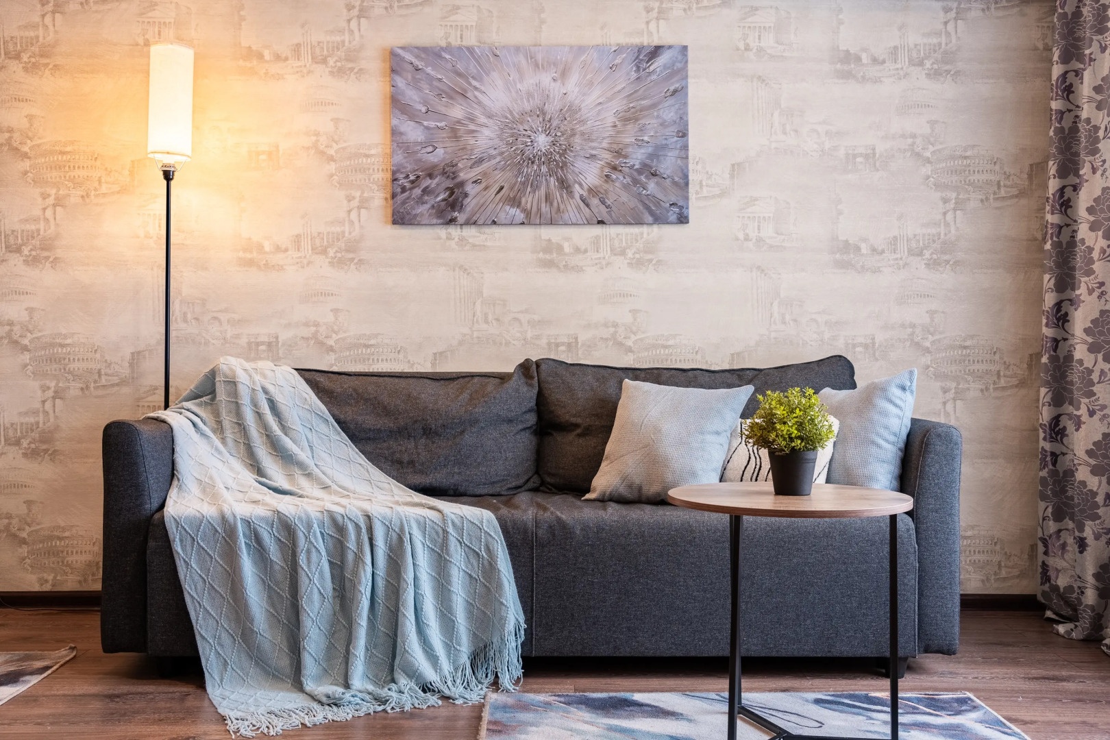 Квартира Просторная Natali на Метро Аннино