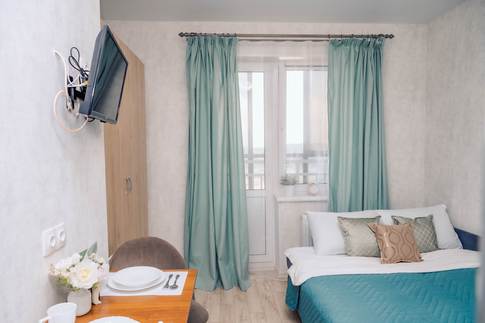 Апартаменты Студия на 2 гостя Орджоникидзе 19/2