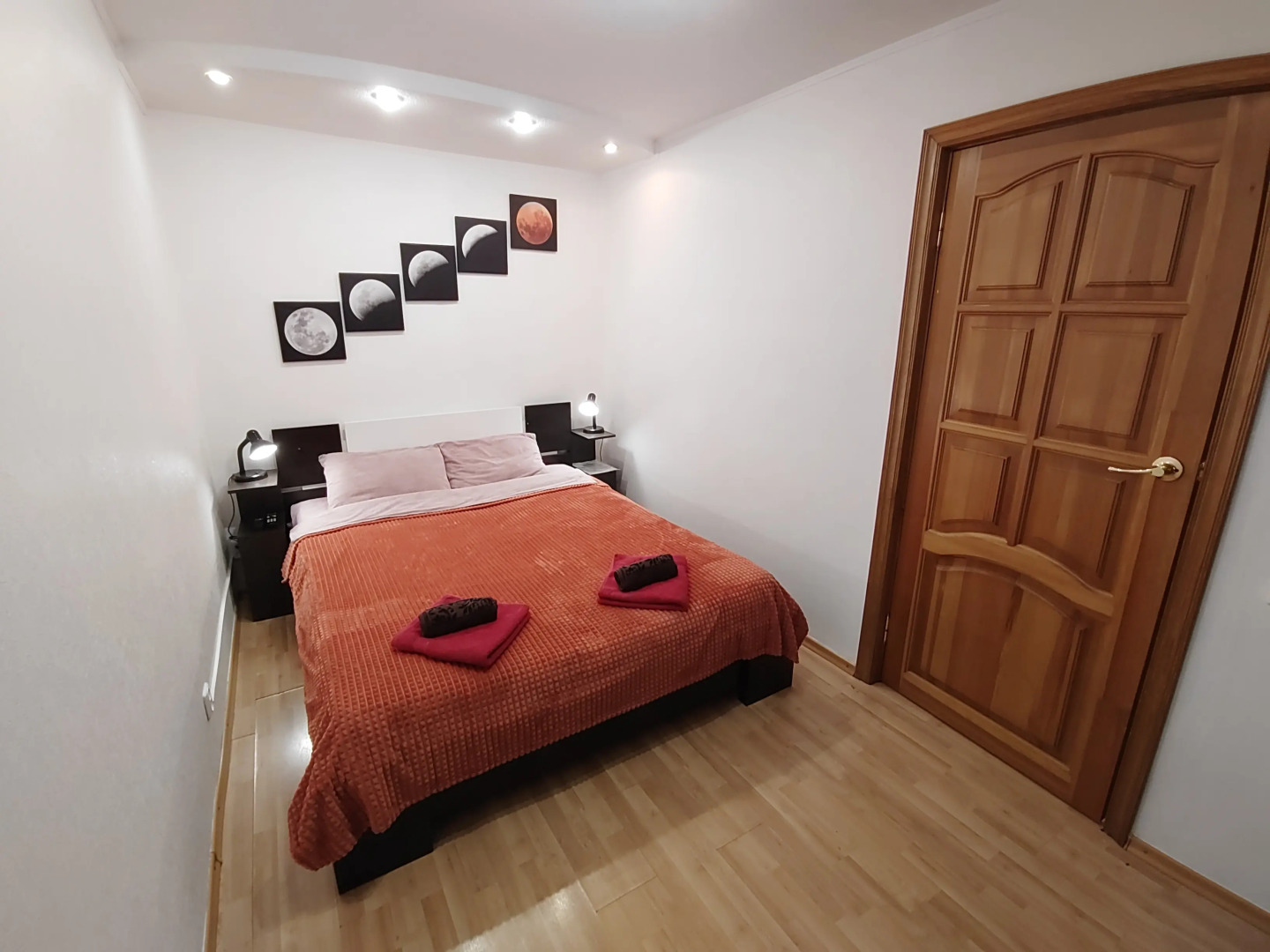 Квартира Двухкомнатная на Площади Пять Углов