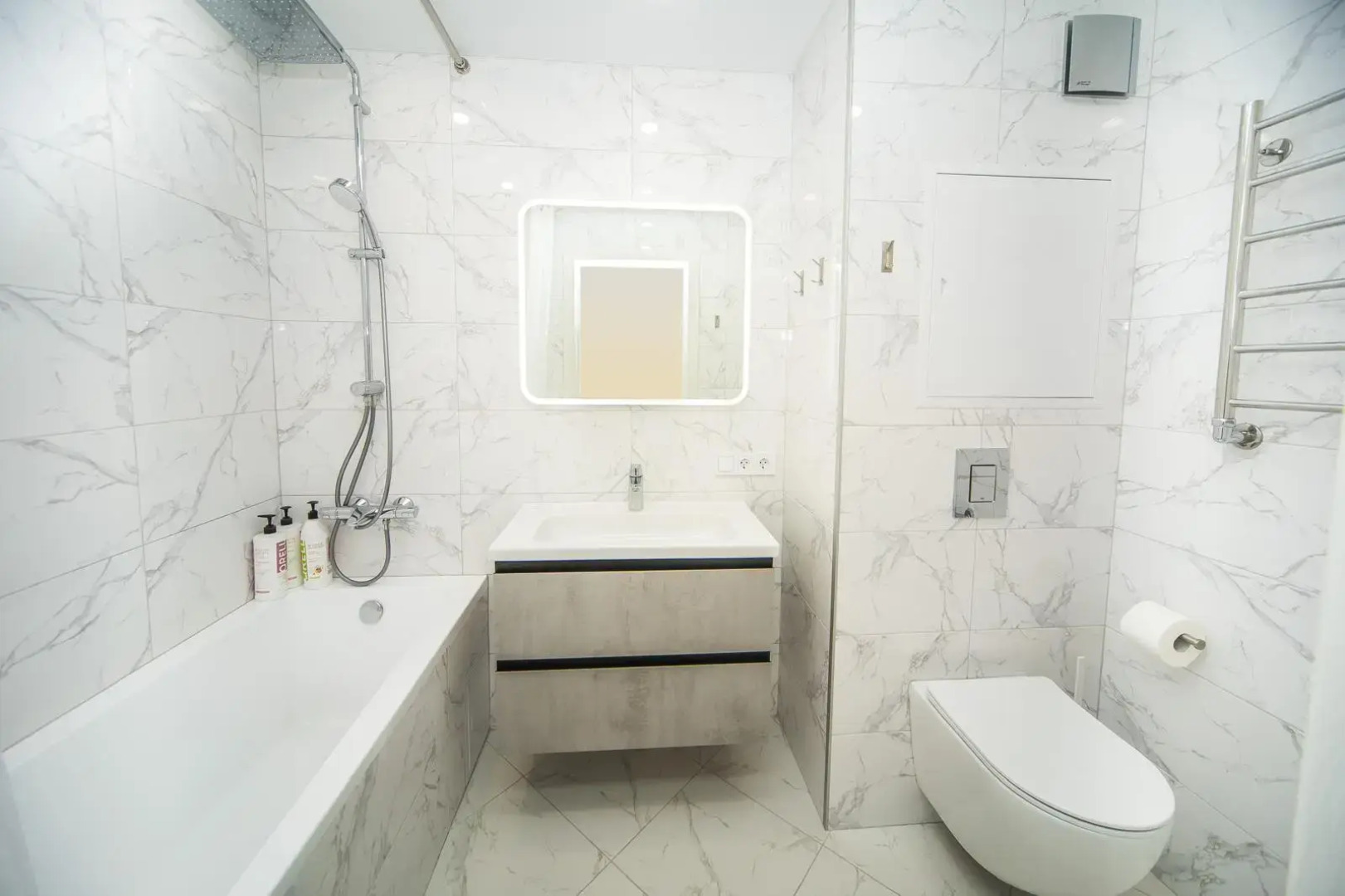 Квартира в центре города у метро Немига