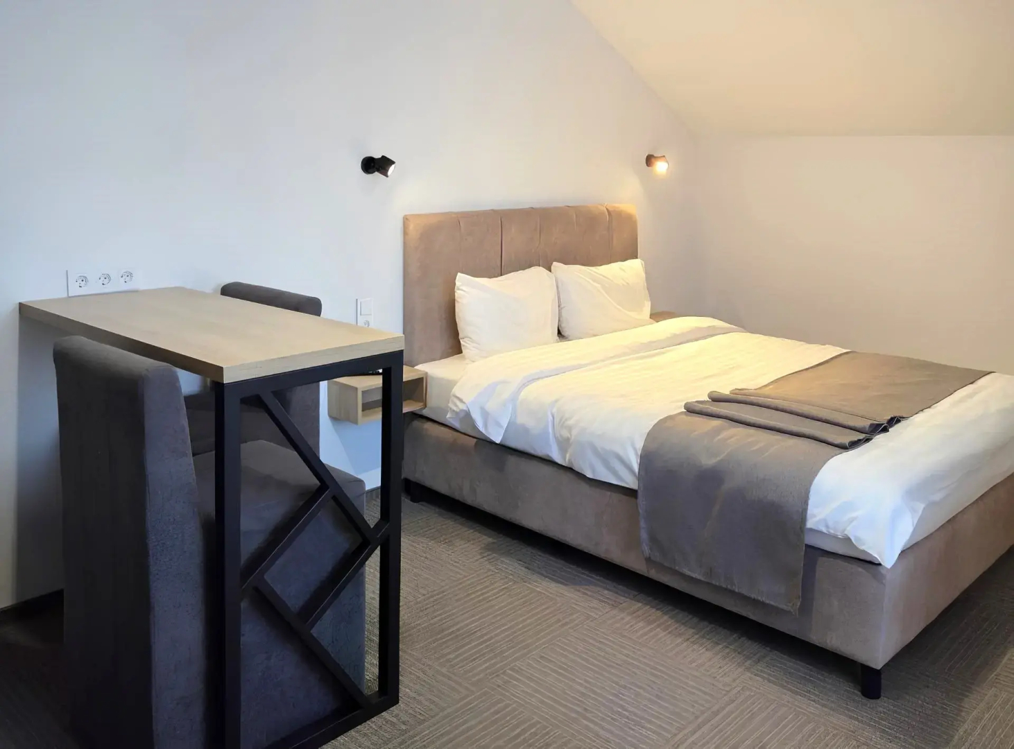 Гостевой Дом PaulMarie на 14 Номеров