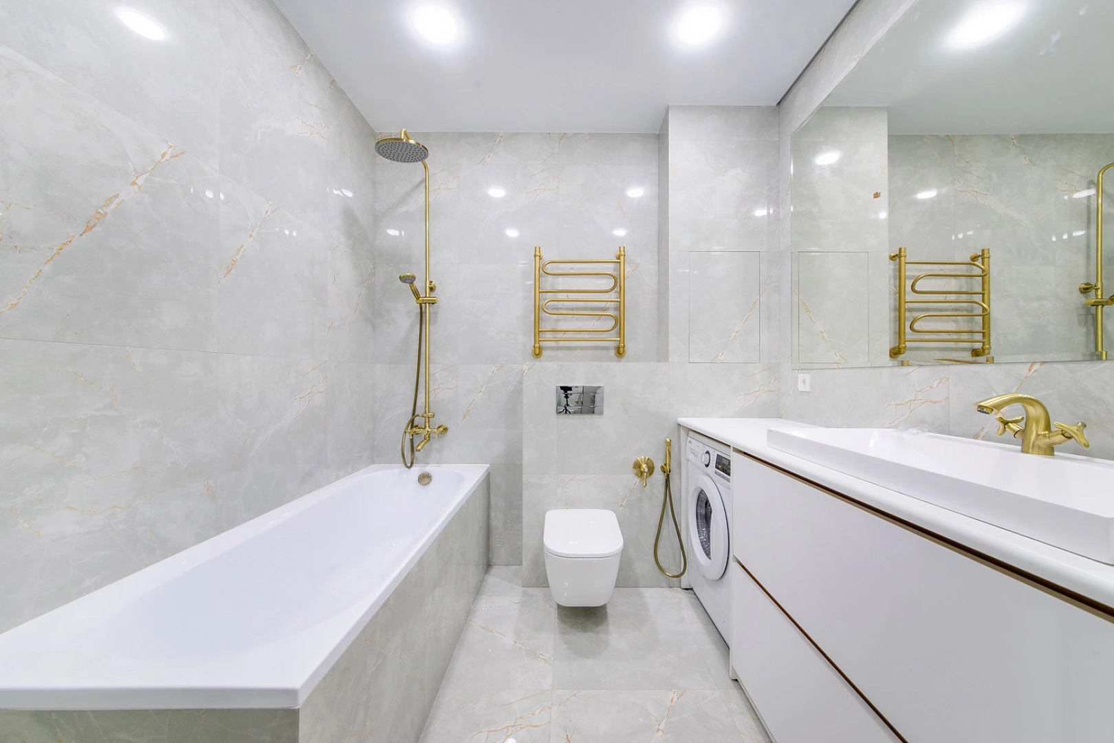 Квартира на сутки В 3 минутах от метро Парк Челюскинцев Подходит для командировок и отдыха Самозаселение Wi-Fi Кондиционер Кухня объединена с жилой зоной Отдельная спальня