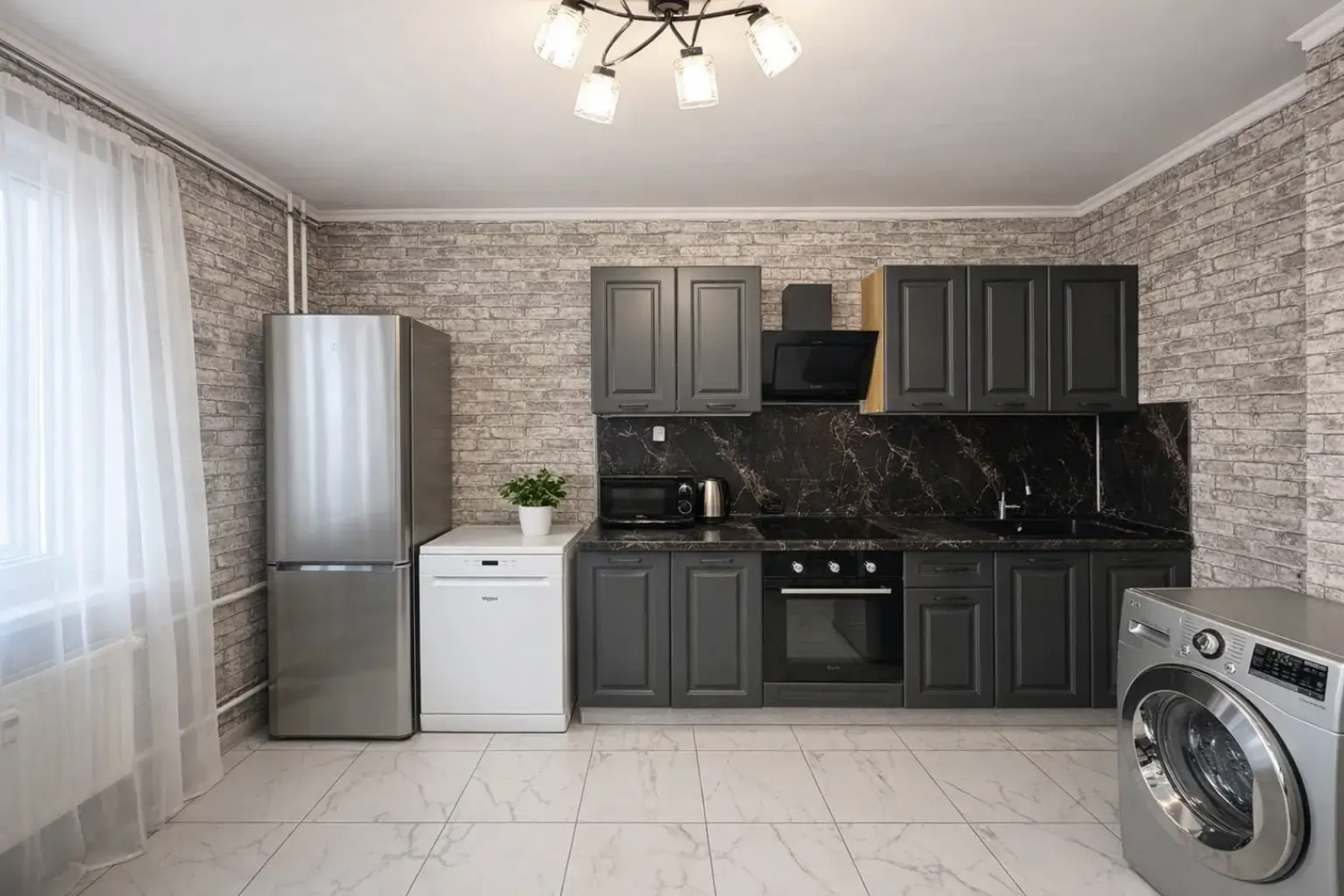 Апартаменты Платона кляты 27 ЖК Суворовский