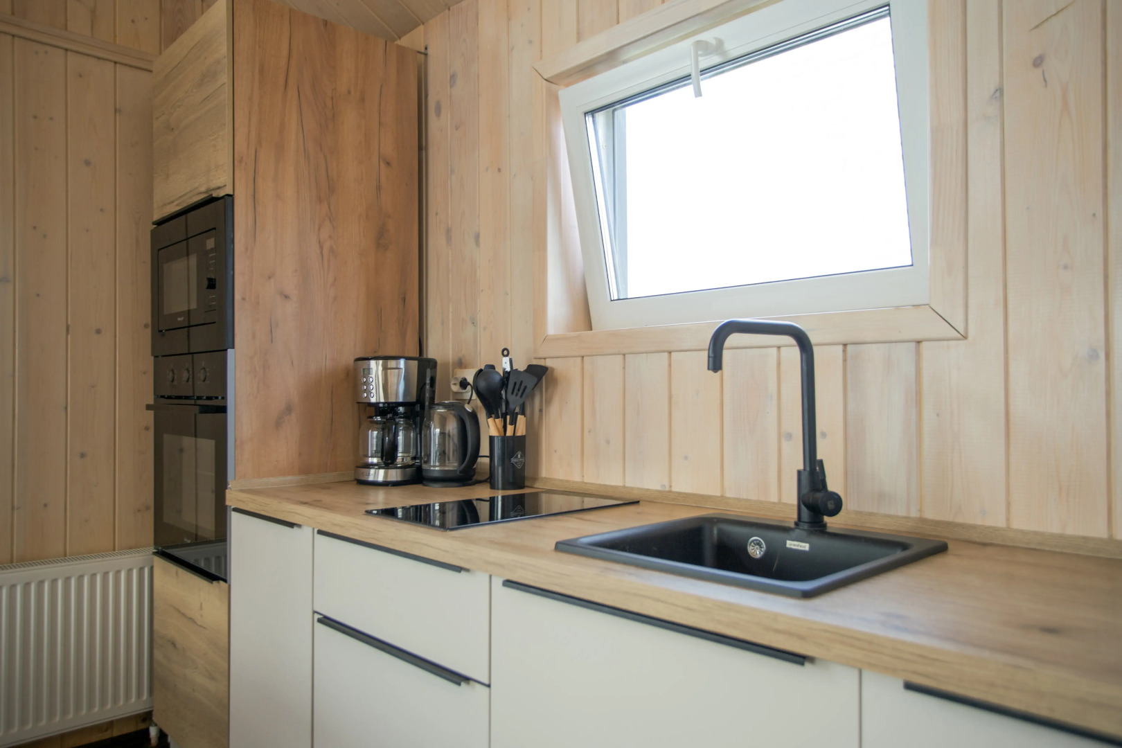 Частный дом Барнхауз у озера