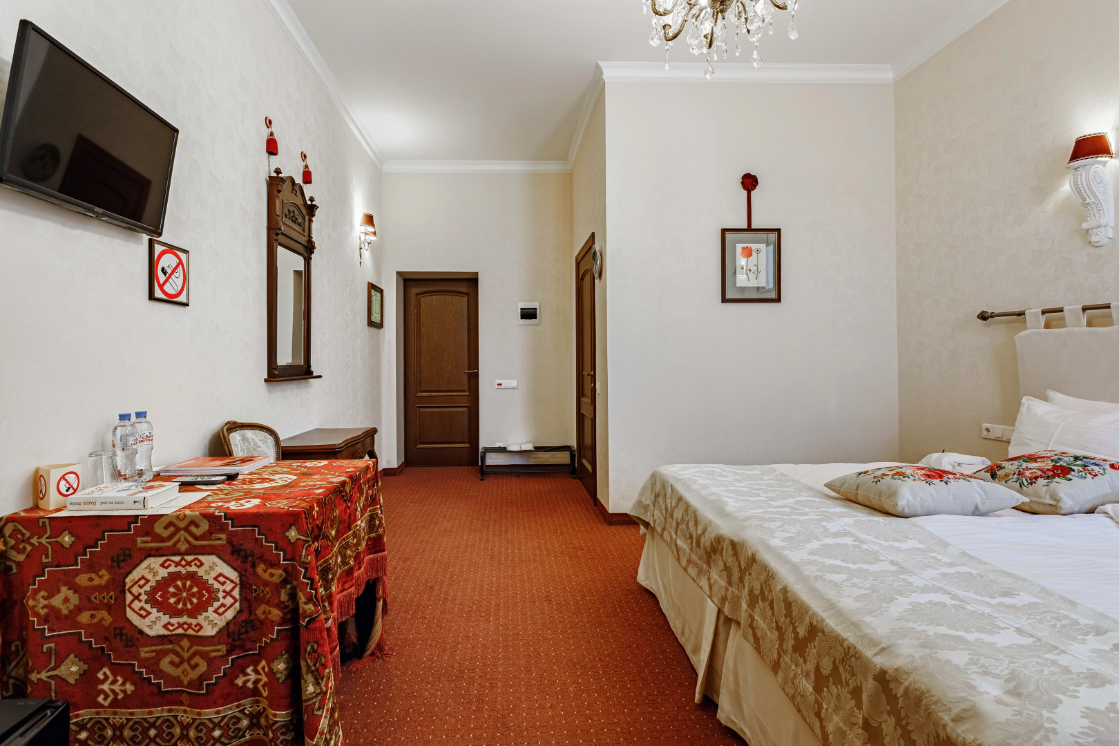 Отель Бристоль