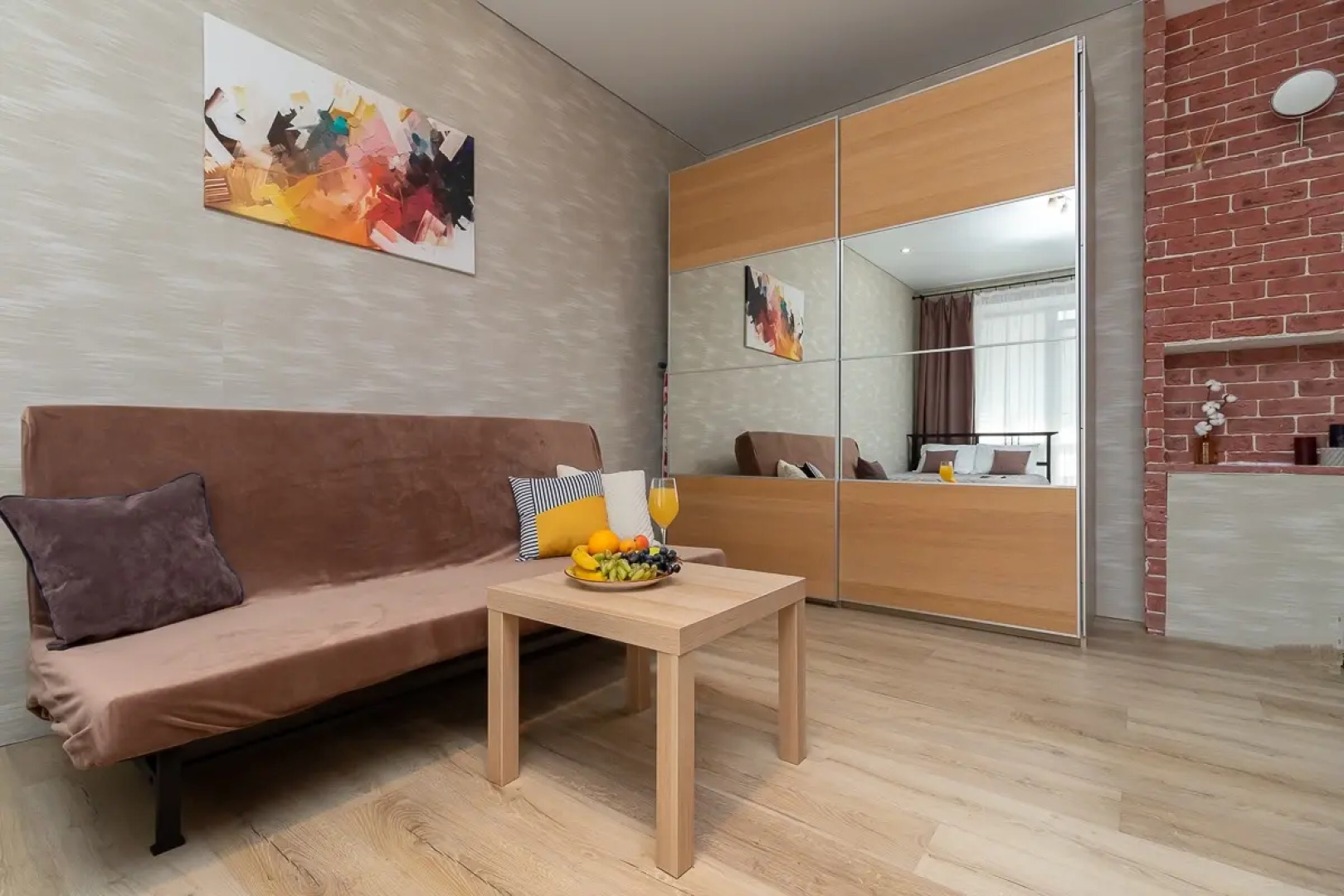 Квартира Happy House Студия Лофт в Прибрежном